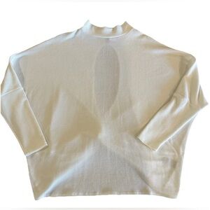 Buckle BKE Mock Neck Ribbed Batwing Sweater With Back Cutout. Cute! Sz Med